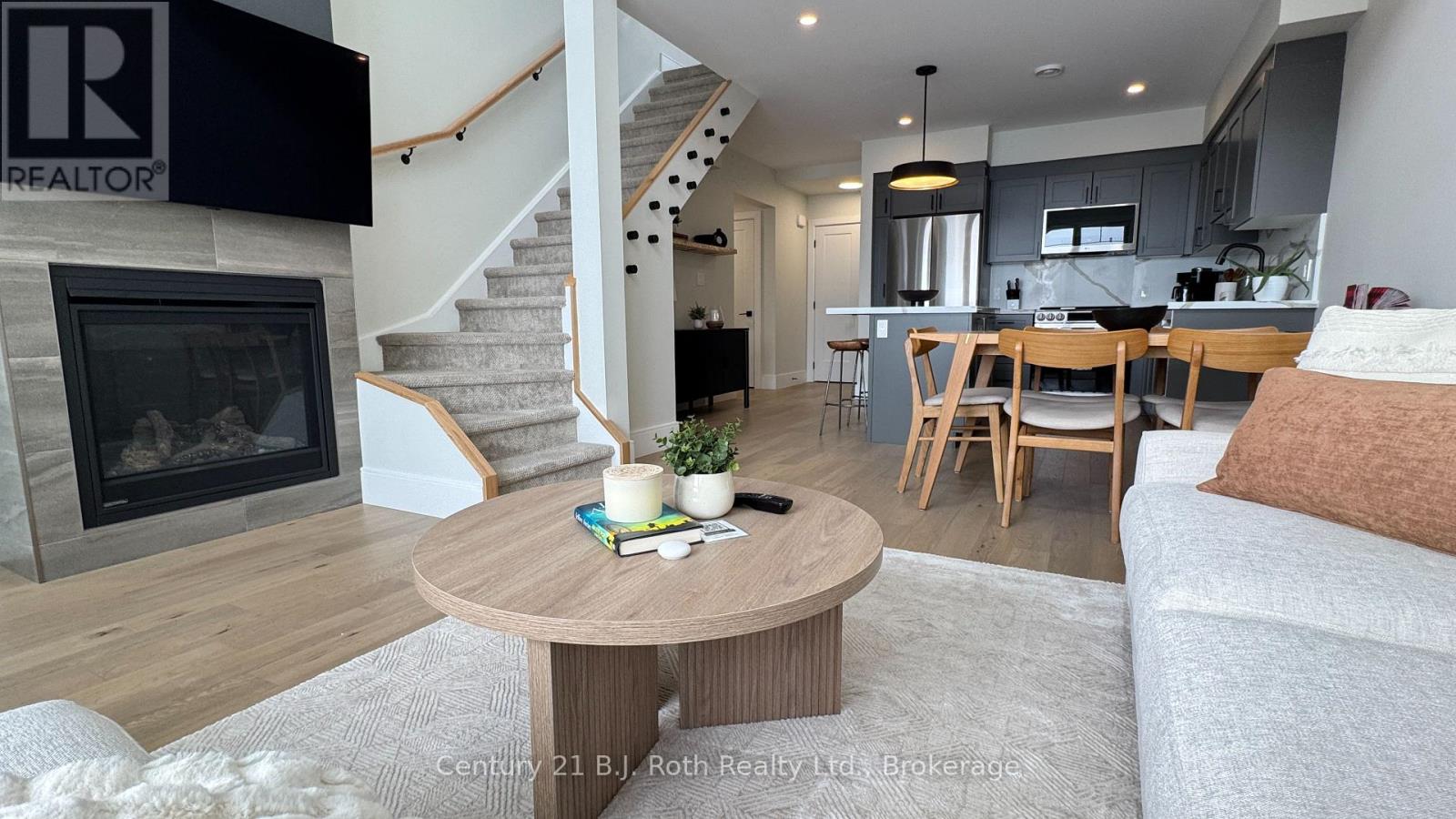 302 - 11 Treetops Lane, Huntsville, Ontario  P1H 1A9 - Photo 14 - X12833842