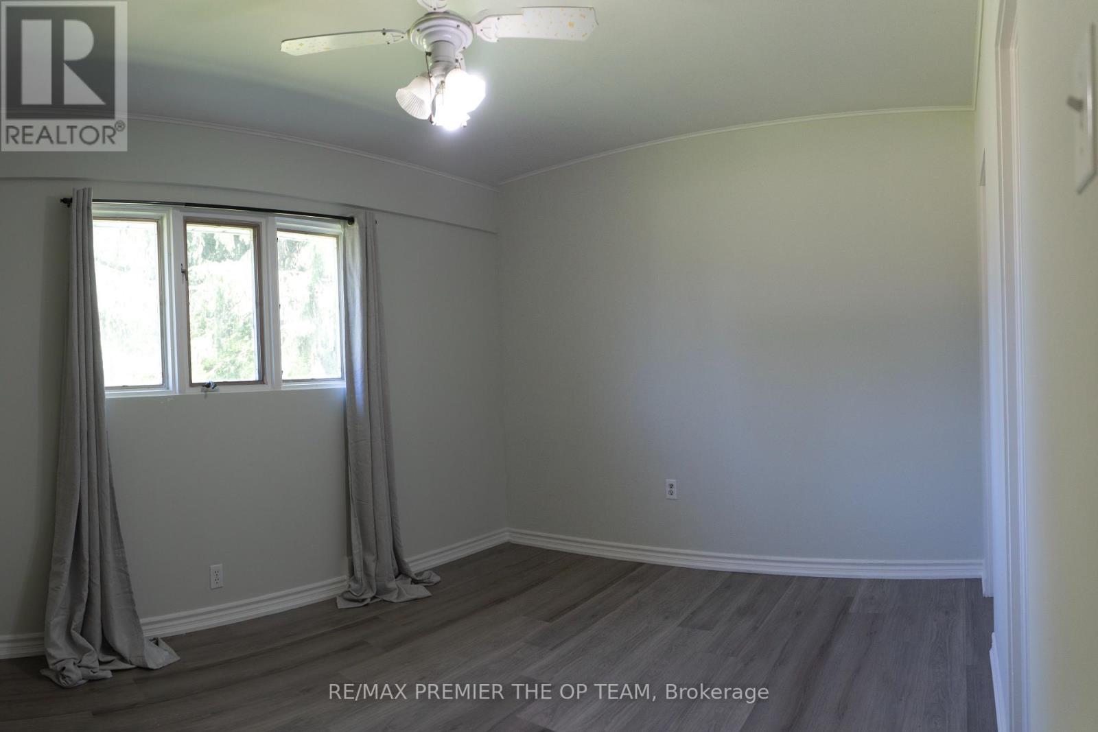 37 John Street, King, Ontario  L7B 1J6 - Photo 6 - N12827826