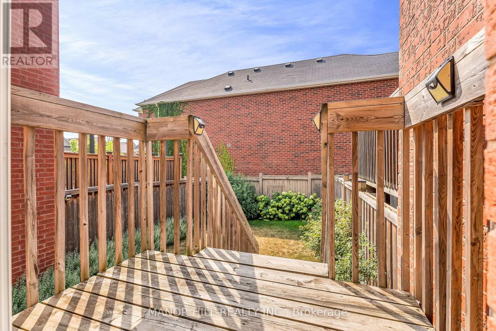 58 Big Hill Crescent, Vaughan, Ontario  L6A 4S1 - Photo 44 - N12835776