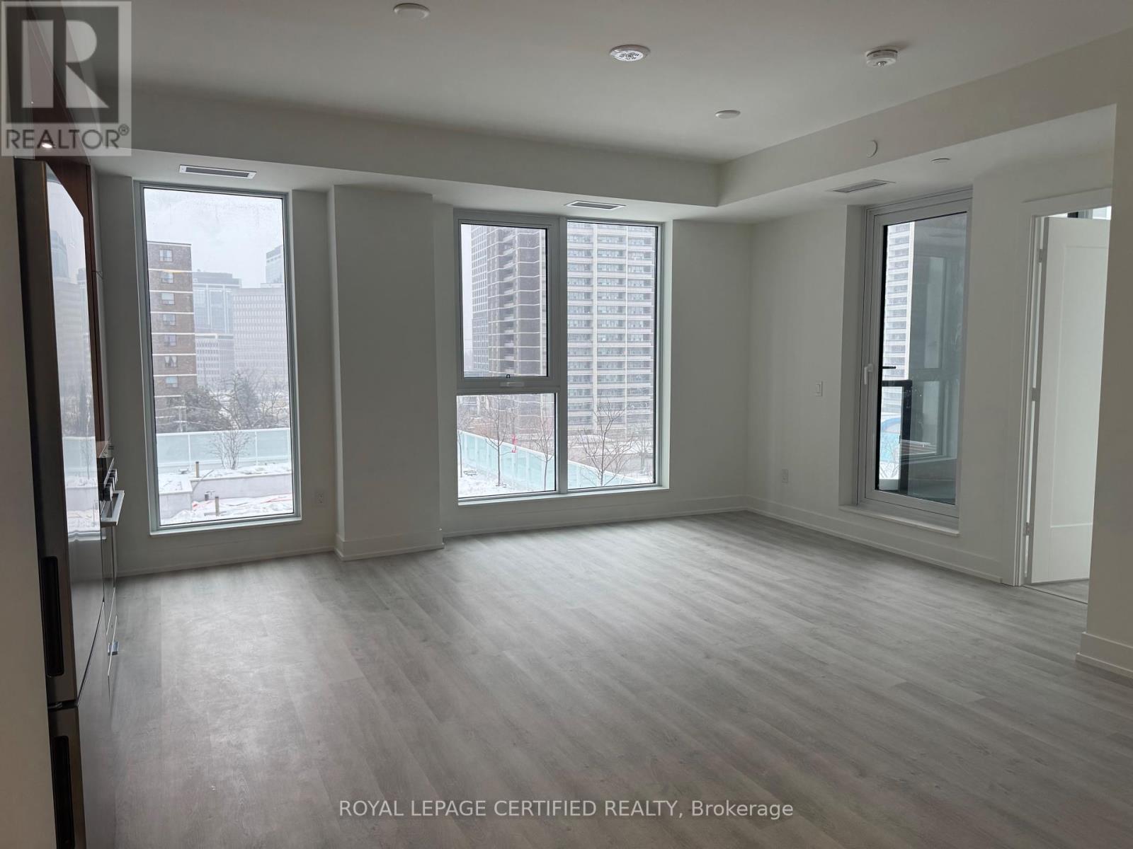 605 - 25 Cordova Avenue, Toronto (Islington-City Centre West), Ontario  M9A 0E5 - Photo 7 - W12798900