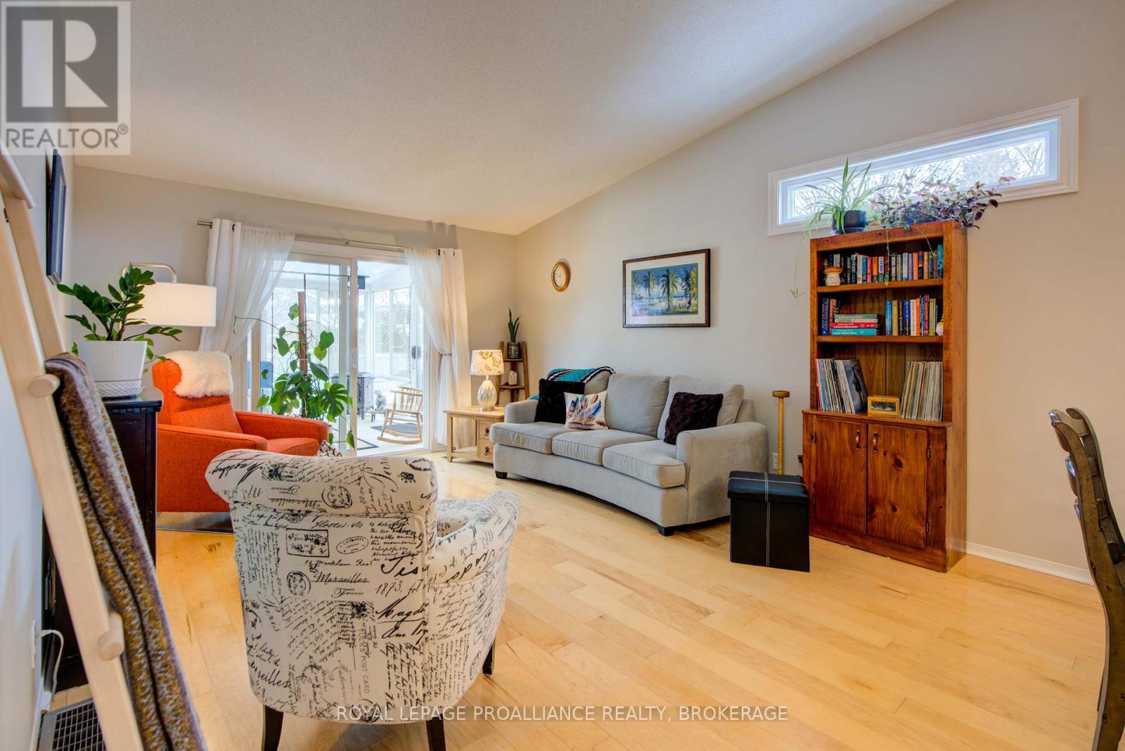 406 Waterloo Drive, Kingston, Ontario K7M 8K7 - Photo 15 - X12836222