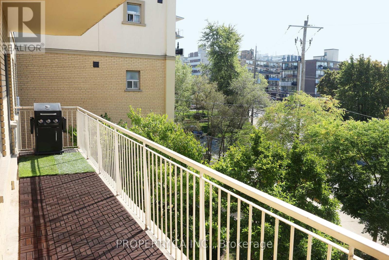 303 - 60 Gulliver Road, Toronto, Ontario  M6M 2M6 - Photo 24 - W12836276