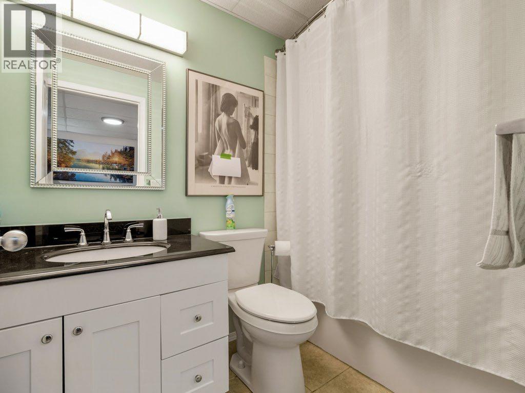 61 Rivercrest Court W, Lethbridge, Alberta  T1K 7P4 - Photo 36 - A2288349