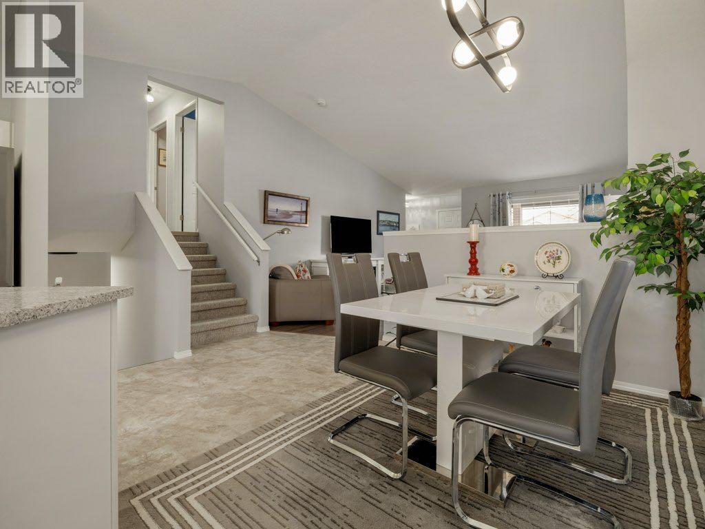 61 Rivercrest Court W, Lethbridge, Alberta  T1K 7P4 - Photo 11 - A2288349