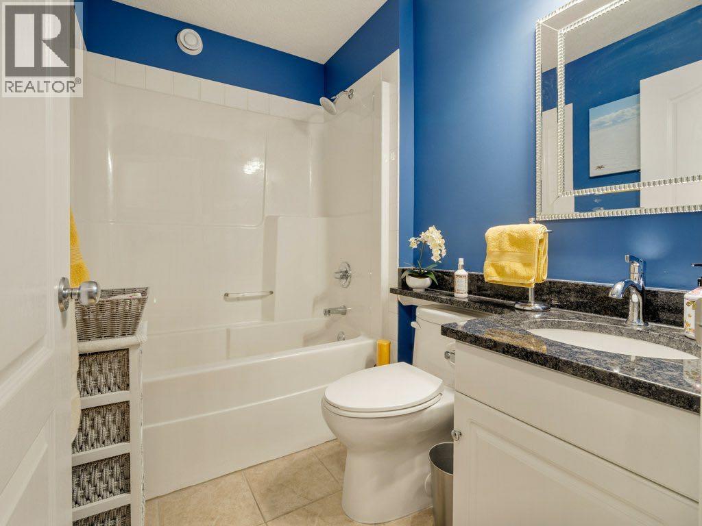 61 Rivercrest Court W, Lethbridge, Alberta  T1K 7P4 - Photo 24 - A2288349