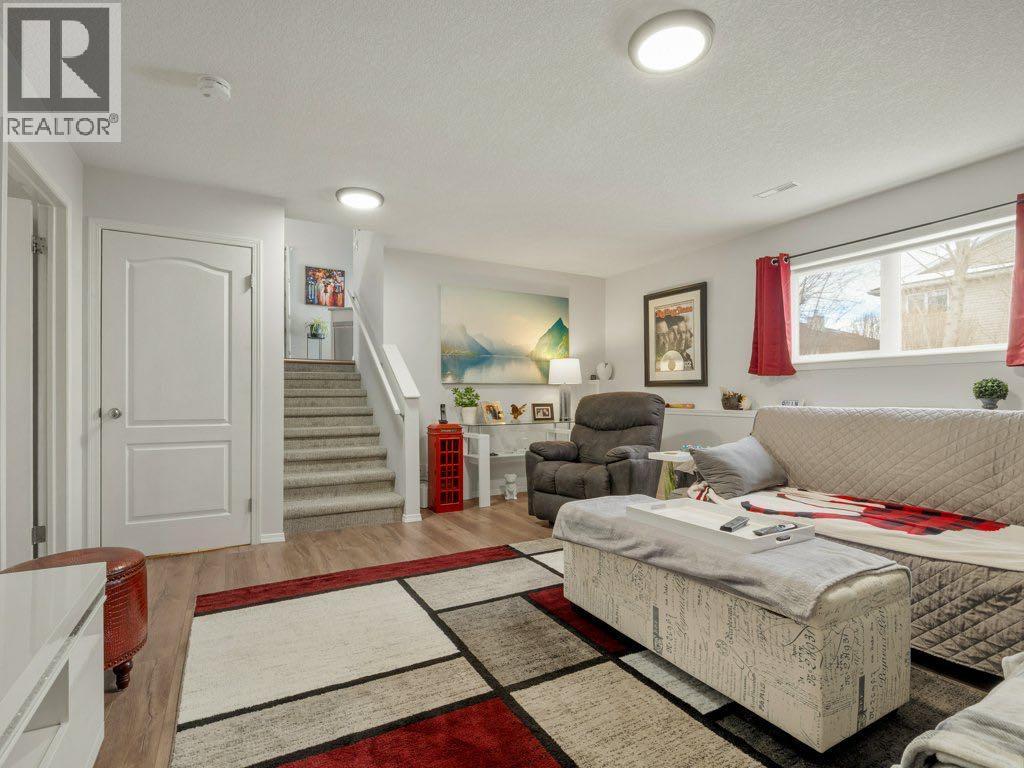 61 Rivercrest Court W, Lethbridge, Alberta  T1K 7P4 - Photo 29 - A2288349