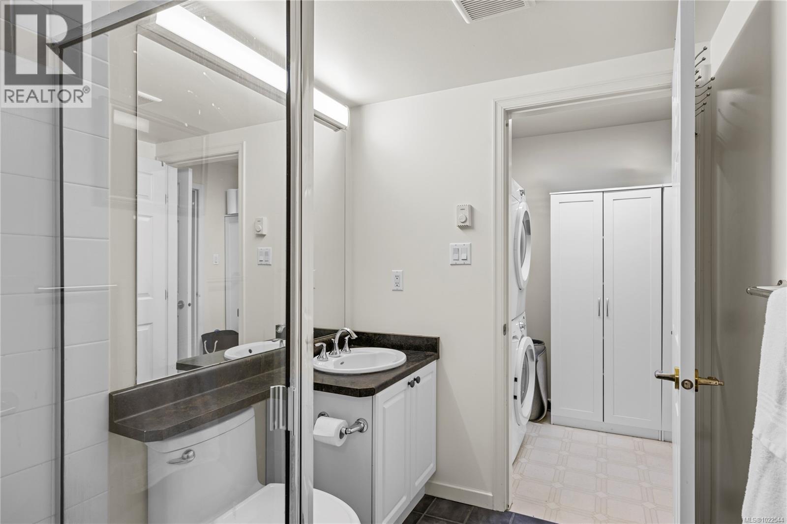 307 5620 Edgewater Lane, Nanaimo, British Columbia  V9T 6K1 - Photo 23 - 1022544