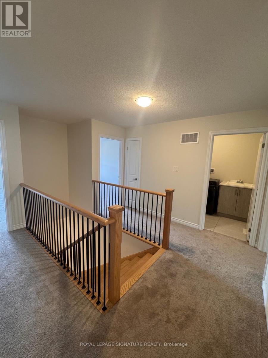 61 Granka Street, Brant (Brantford Twp), Ontario  N3T 0X5 - Photo 8 - X12836218