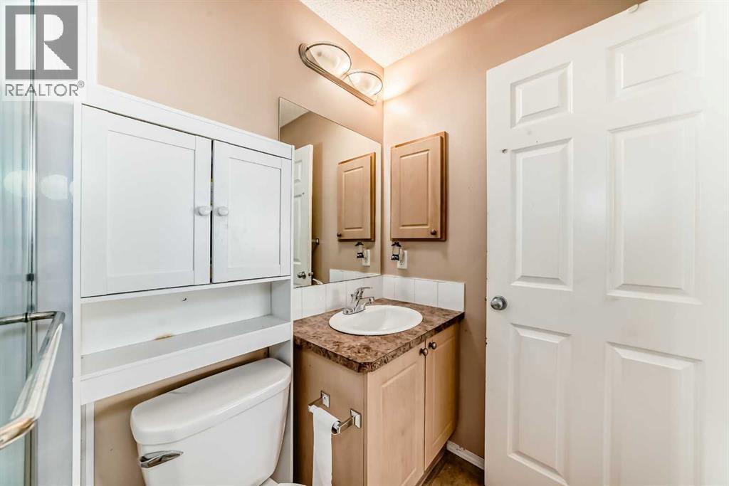 79 Saddlebrook Common Ne, Calgary, Alberta  T3J 0J6 - Photo 25 - A2287147