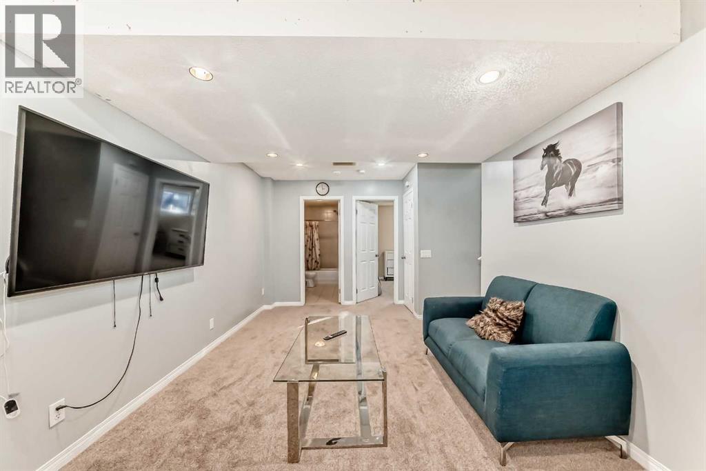 79 Saddlebrook Common Ne, Calgary, Alberta  T3J 0J6 - Photo 41 - A2287147