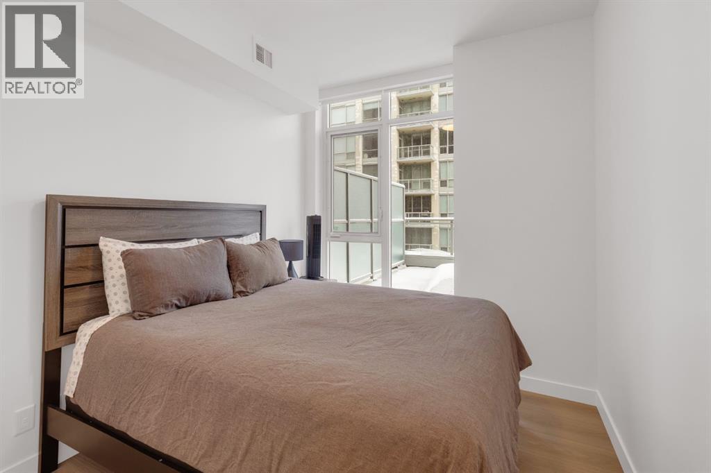 803, 108 Waterfront Court Sw, Calgary, Alberta  T2P 1K7 - Photo 22 - A2289668