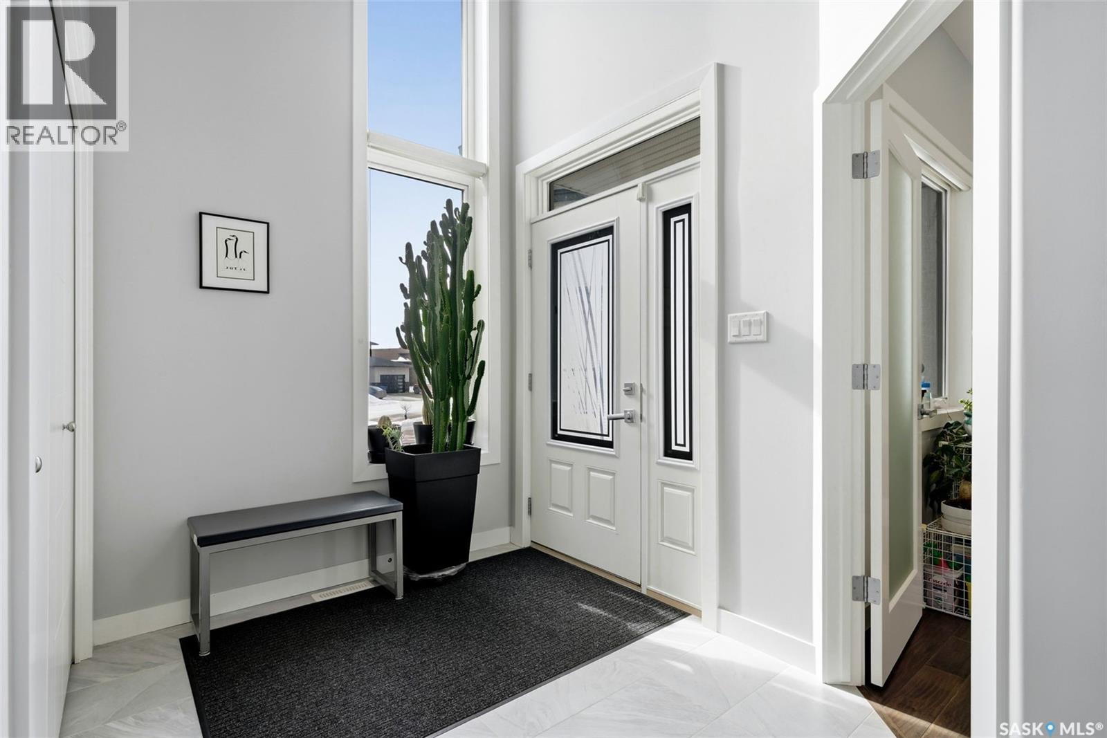 4822 Green View Crescent E, Regina, Saskatchewan  S4V 3P2 - Photo 3 - SK029529