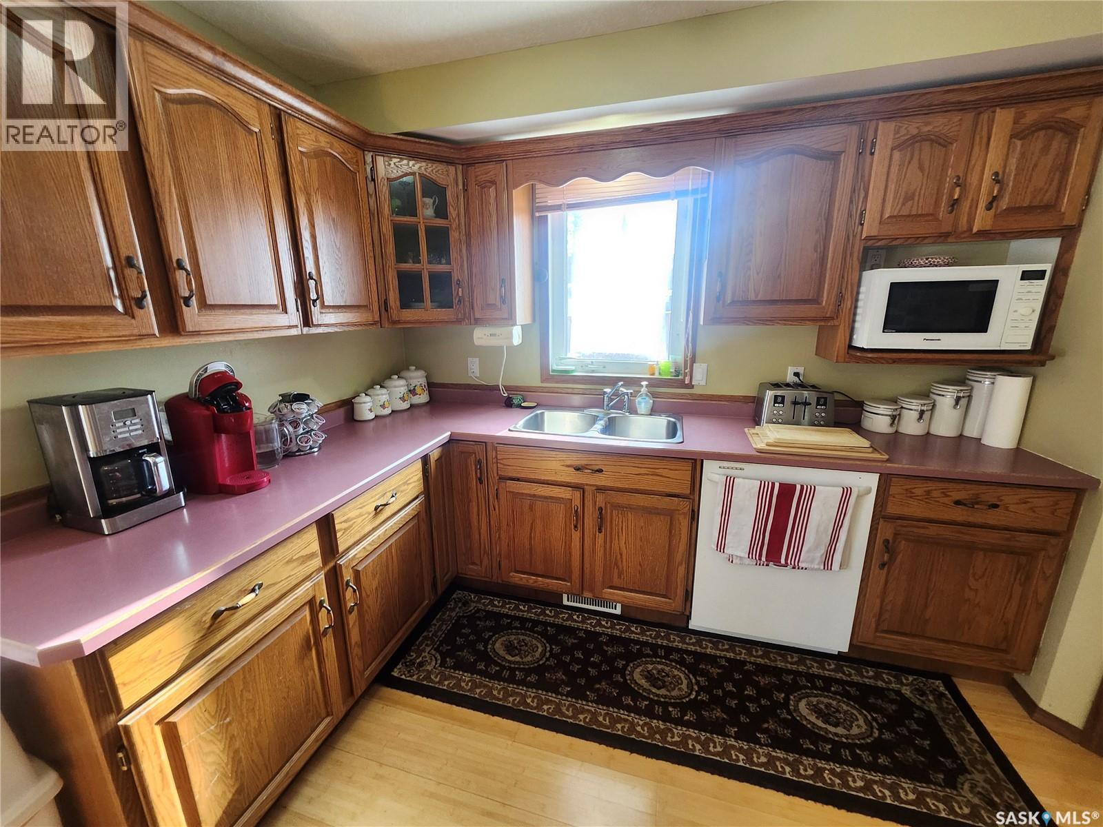 209 1st Avenue N, Big River, Saskatchewan  S0J 0E0 - Photo 4 - SK029490