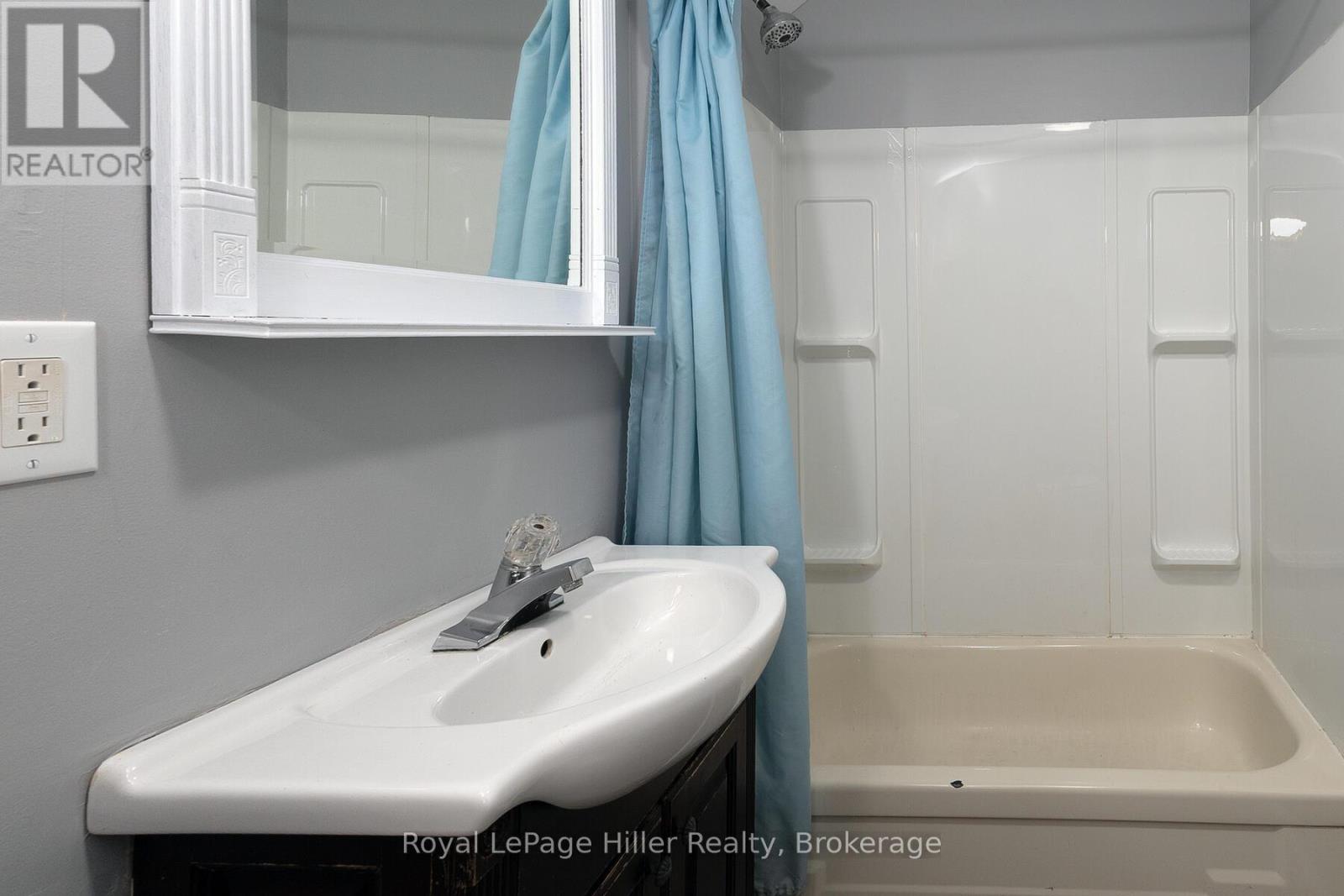 529 Albert Street, Stratford, Ontario  N5A 3L6 - Photo 16 - X12597634