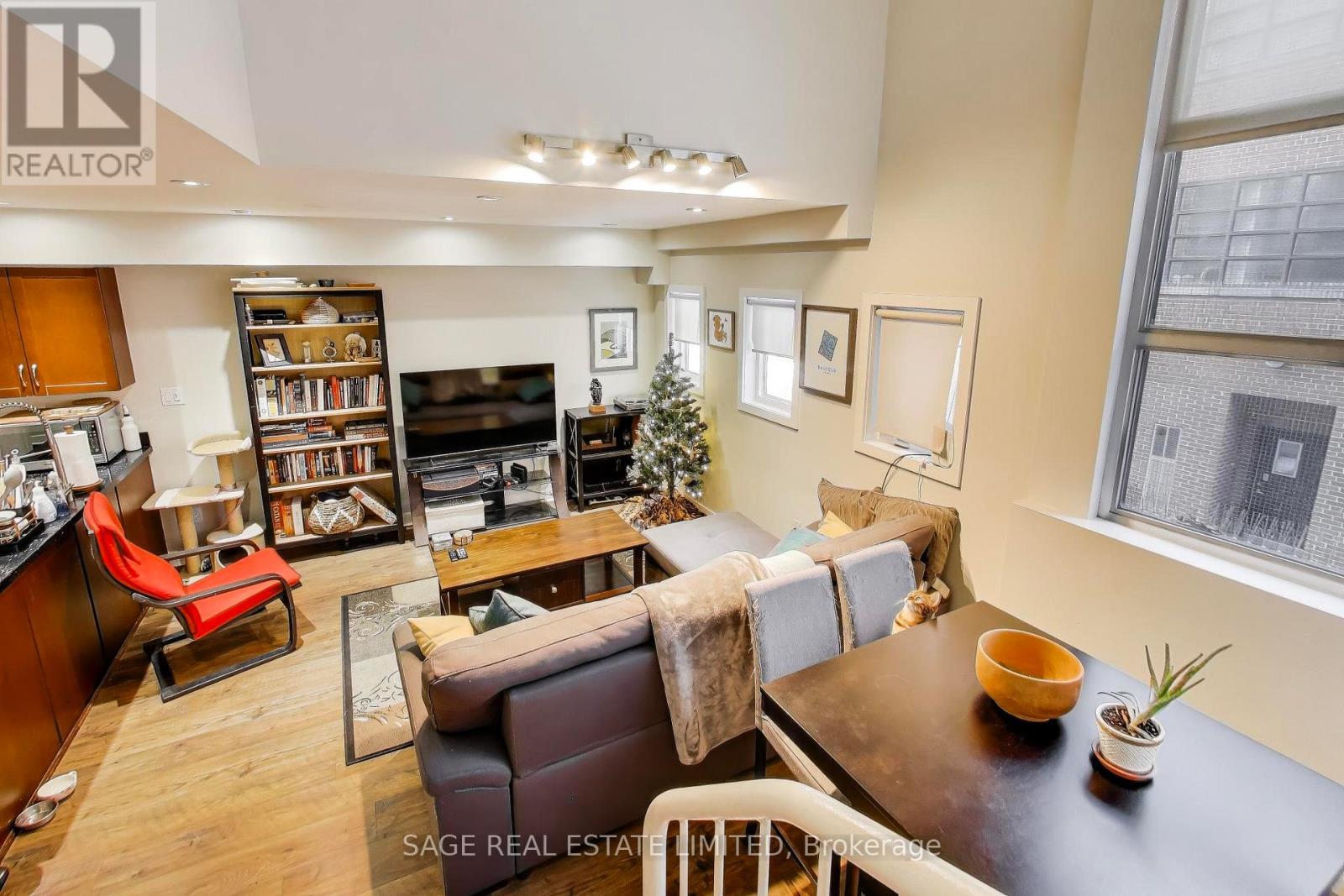 115 - 21 Earl Street, Toronto, Ontario  M4Y 1M4 - Photo 5 - C12763834