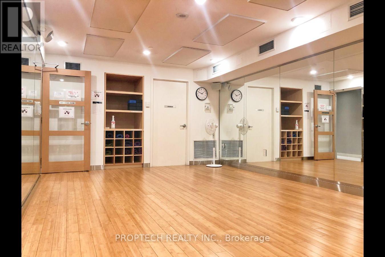 2902 - 21 Iceboat Terrace, Toronto, Ontario  M5V 4A9 - Photo 17 - C12828412