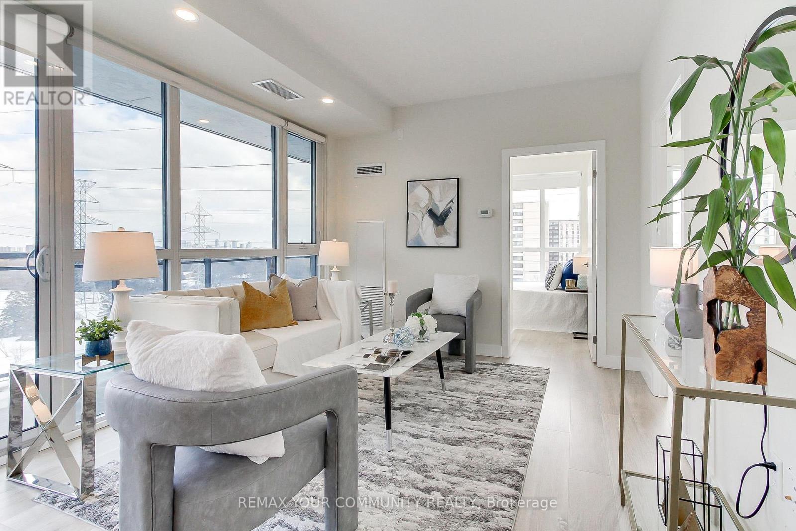 609 - 3237 BAYVIEW AVENUE, Toronto, Ontario