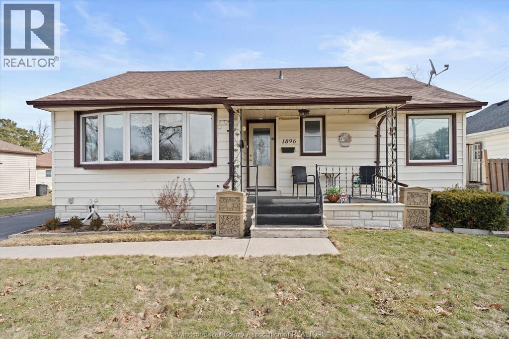 1896 Buckingham Drive, Windsor, Ontario  N8T 2A8 - Photo 1 - 26004347