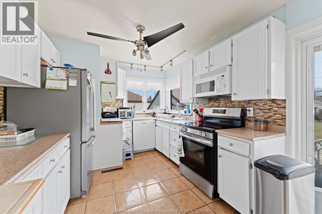 1896 Buckingham Drive, Windsor, Ontario  N8T 2A8 - Photo 12 - 26004347