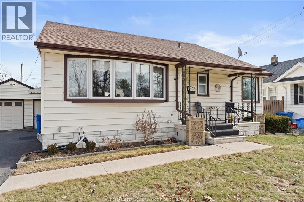 1896 Buckingham Drive, Windsor, Ontario  N8T 2A8 - Photo 2 - 26004347