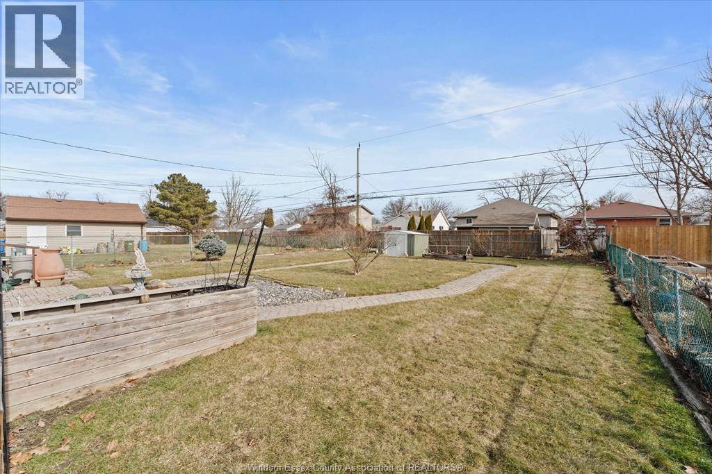 1896 Buckingham Drive, Windsor, Ontario  N8T 2A8 - Photo 32 - 26004347