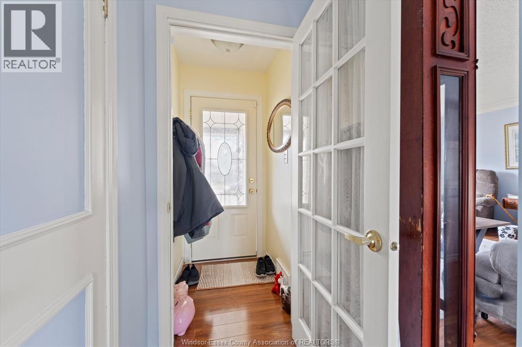 1896 Buckingham Drive, Windsor, Ontario  N8T 2A8 - Photo 6 - 26004347