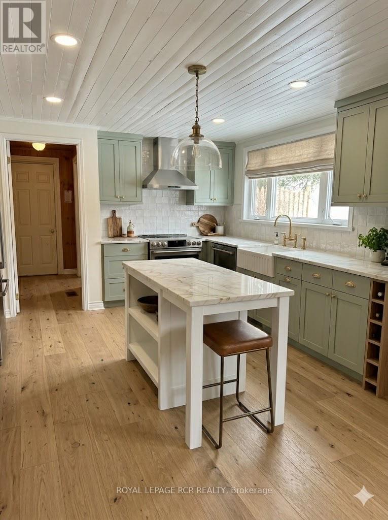 815 Forks Of The Credit Road, Caledon, Ontario  L7K 0E7 - Photo 7 - W12750726