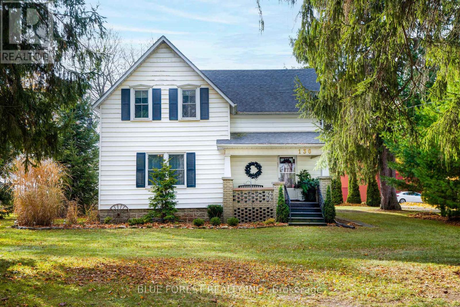 136 FURNIVAL ROAD, West Elgin, Ontario