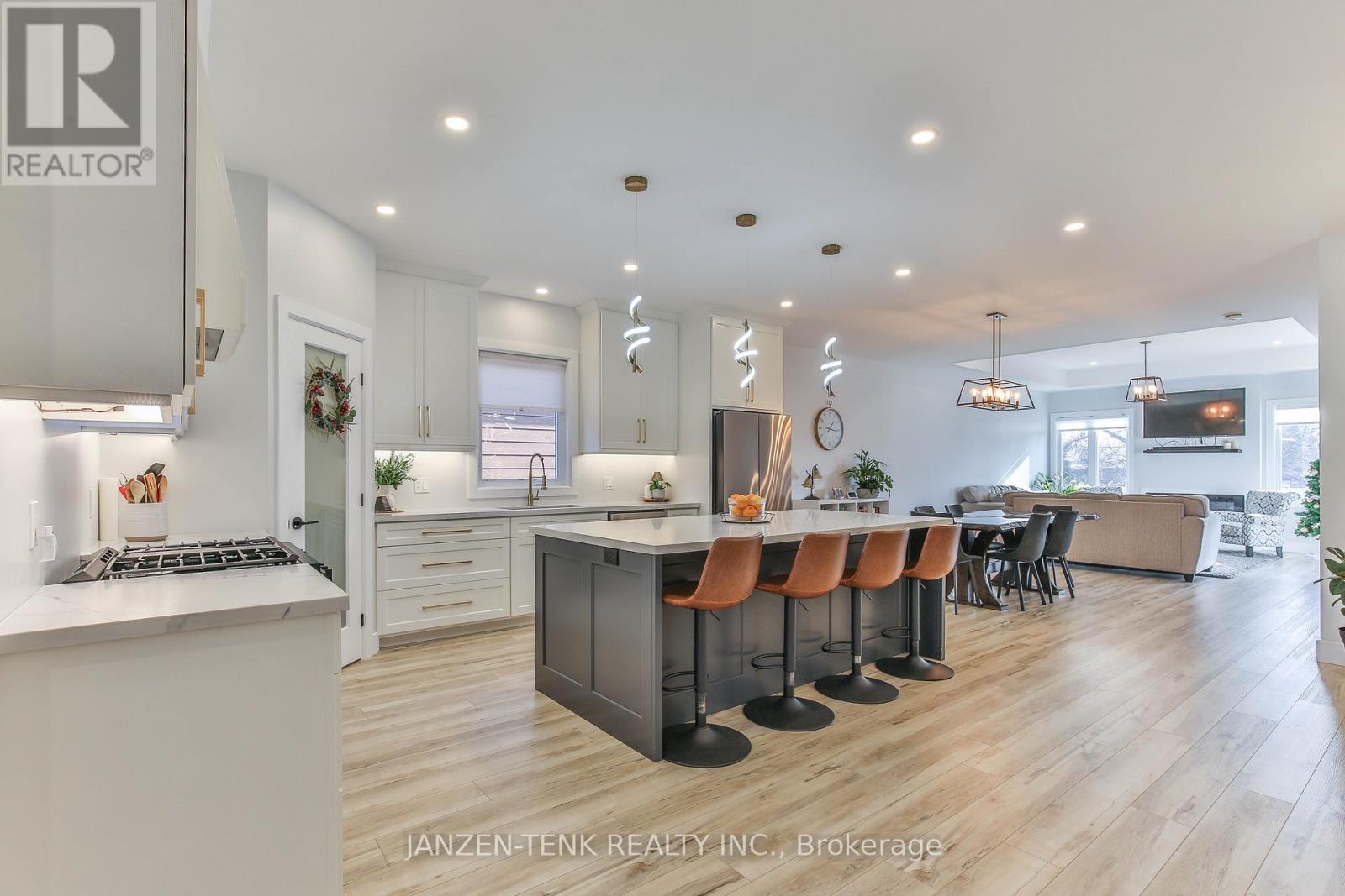 8 Charles Court, Bayham, Ontario  N0J 1T0 - Photo 8 - X12570786