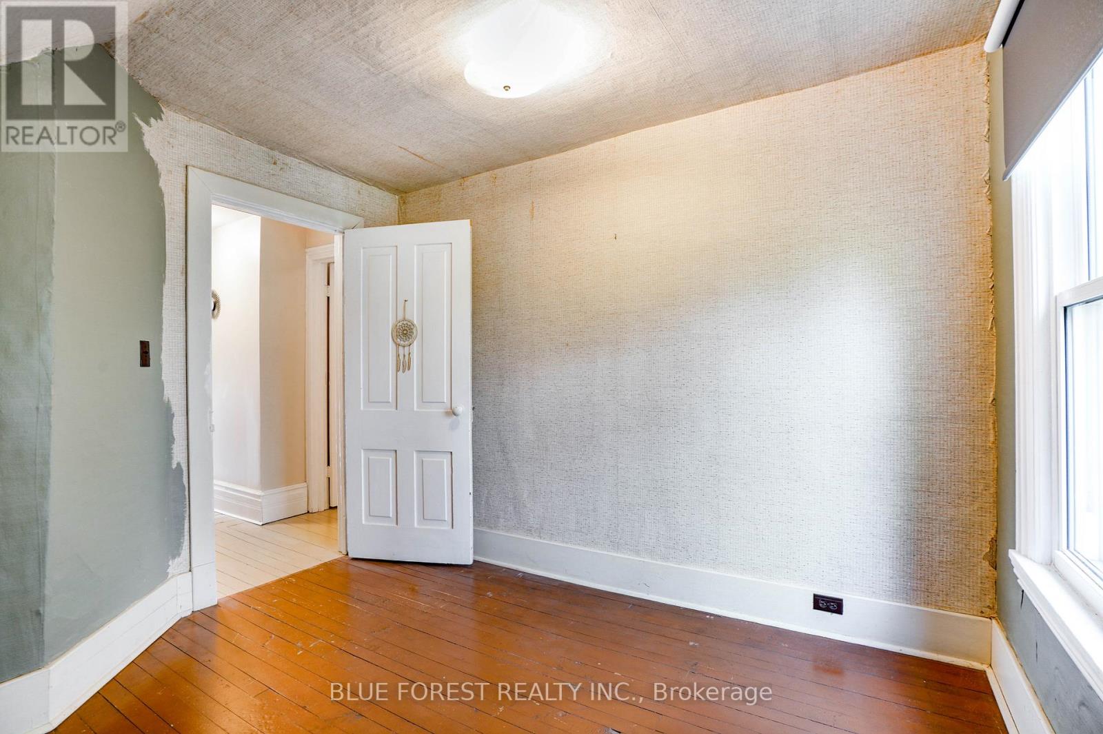 136 Furnival Road, West Elgin, Ontario  N0L 2C0 - Photo 33 - X12645742