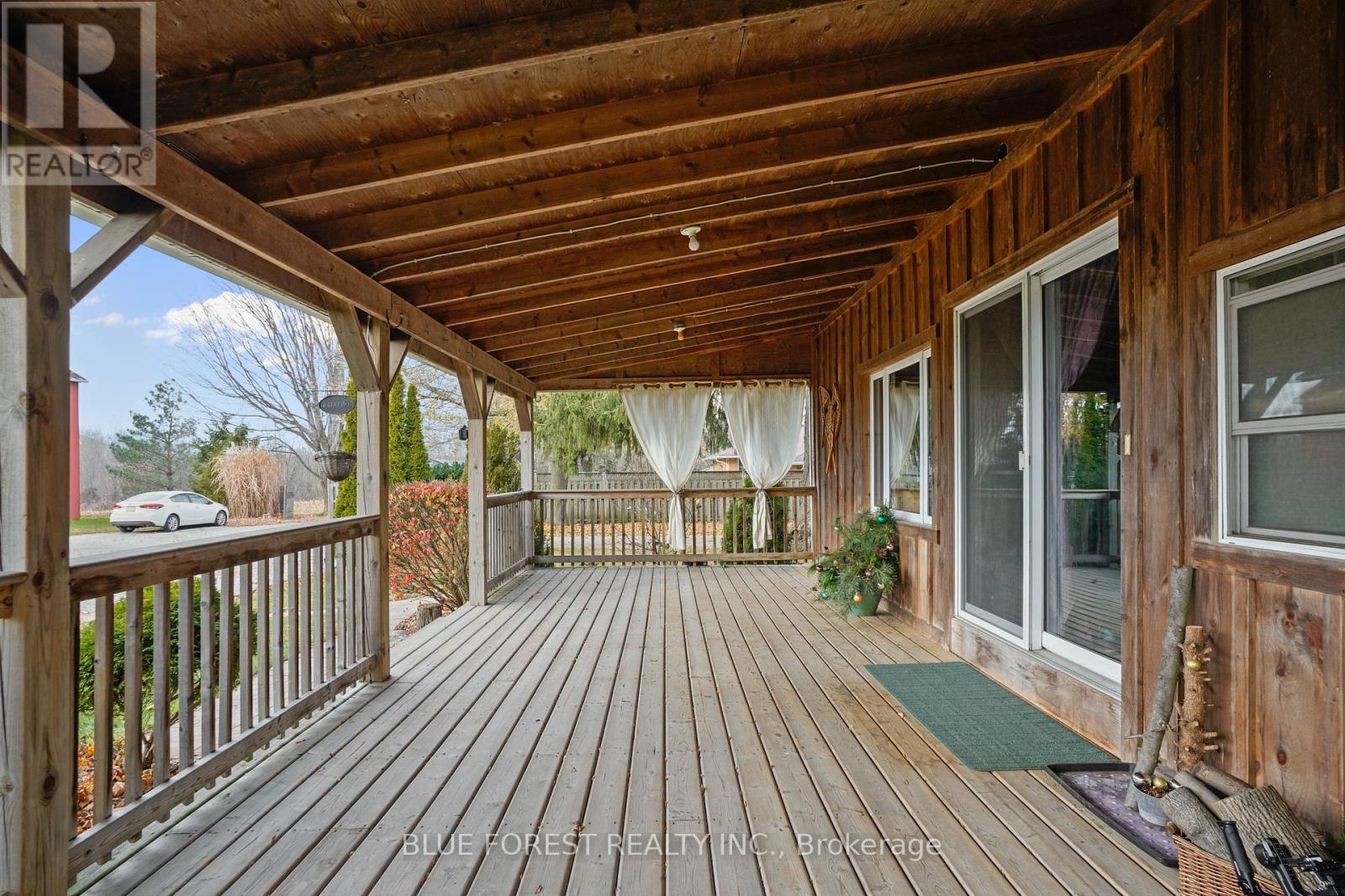 136 Furnival Road, West Elgin, Ontario  N0L 2C0 - Photo 38 - X12645742