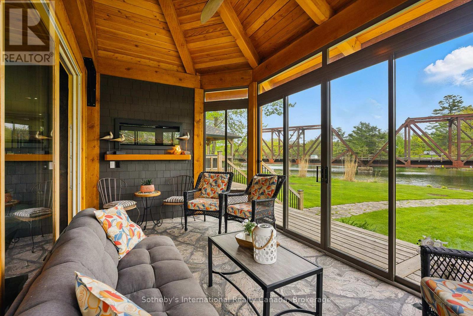 7583 Oak Point Road, Ramara, Ontario  L0K 2B0 - Photo 33 - S12836410