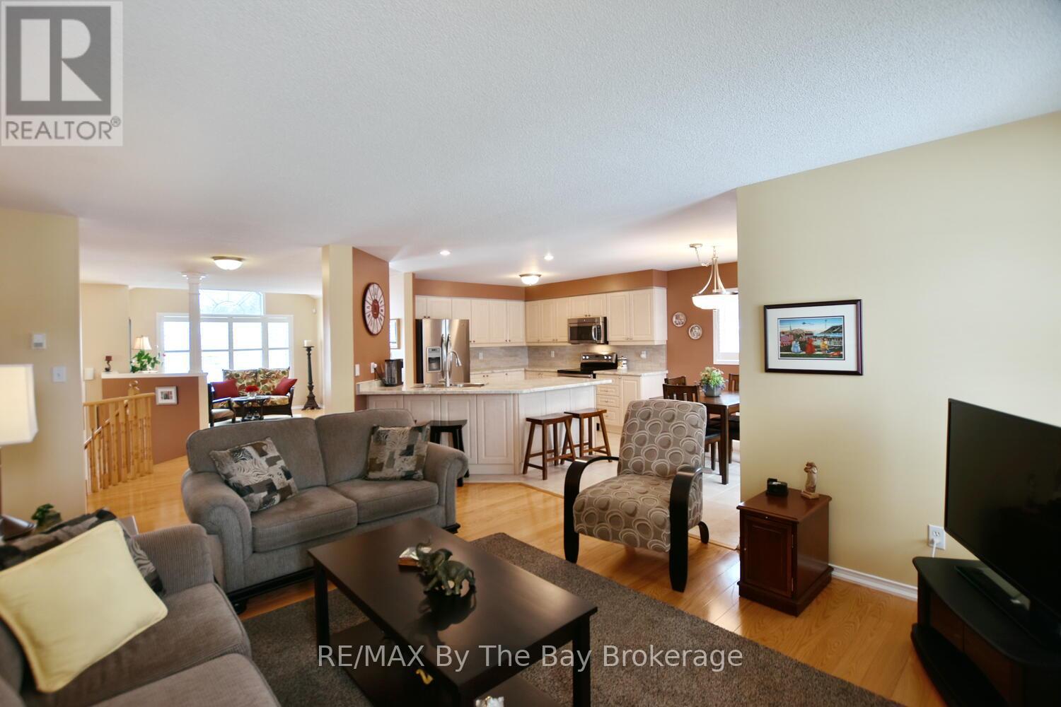 3 Foxwood Crescent, Wasaga Beach, Ontario  L9Z 1M7 - Photo 24 - S12836424