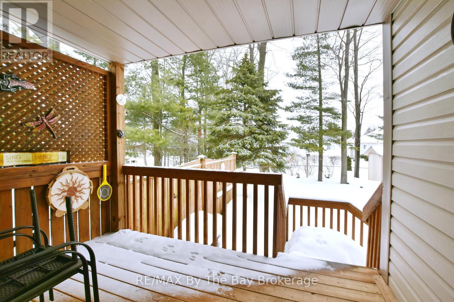 3 Foxwood Crescent, Wasaga Beach, Ontario  L9Z 1M7 - Photo 46 - S12836424