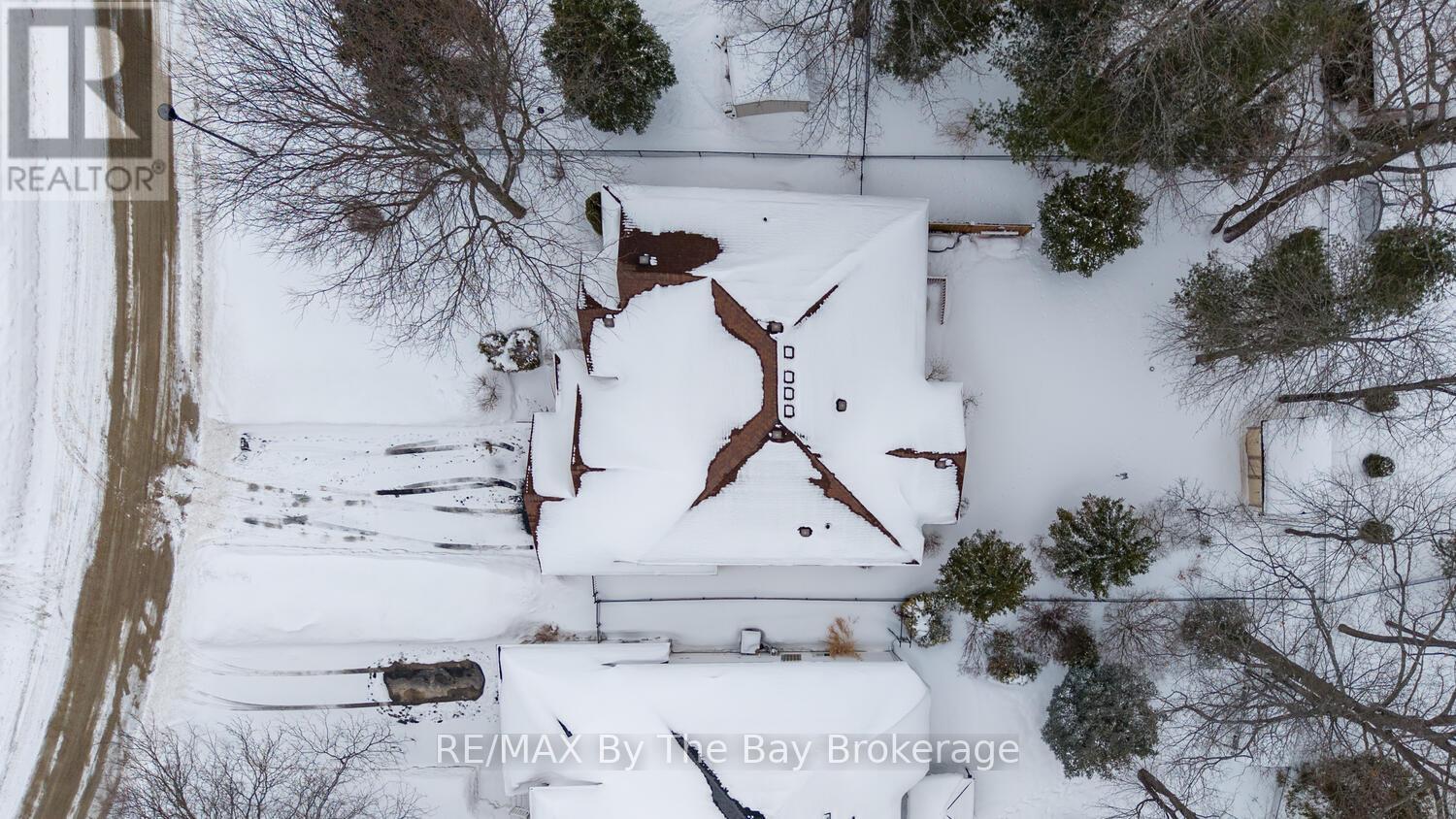 3 Foxwood Crescent, Wasaga Beach, Ontario  L9Z 1M7 - Photo 48 - S12836424