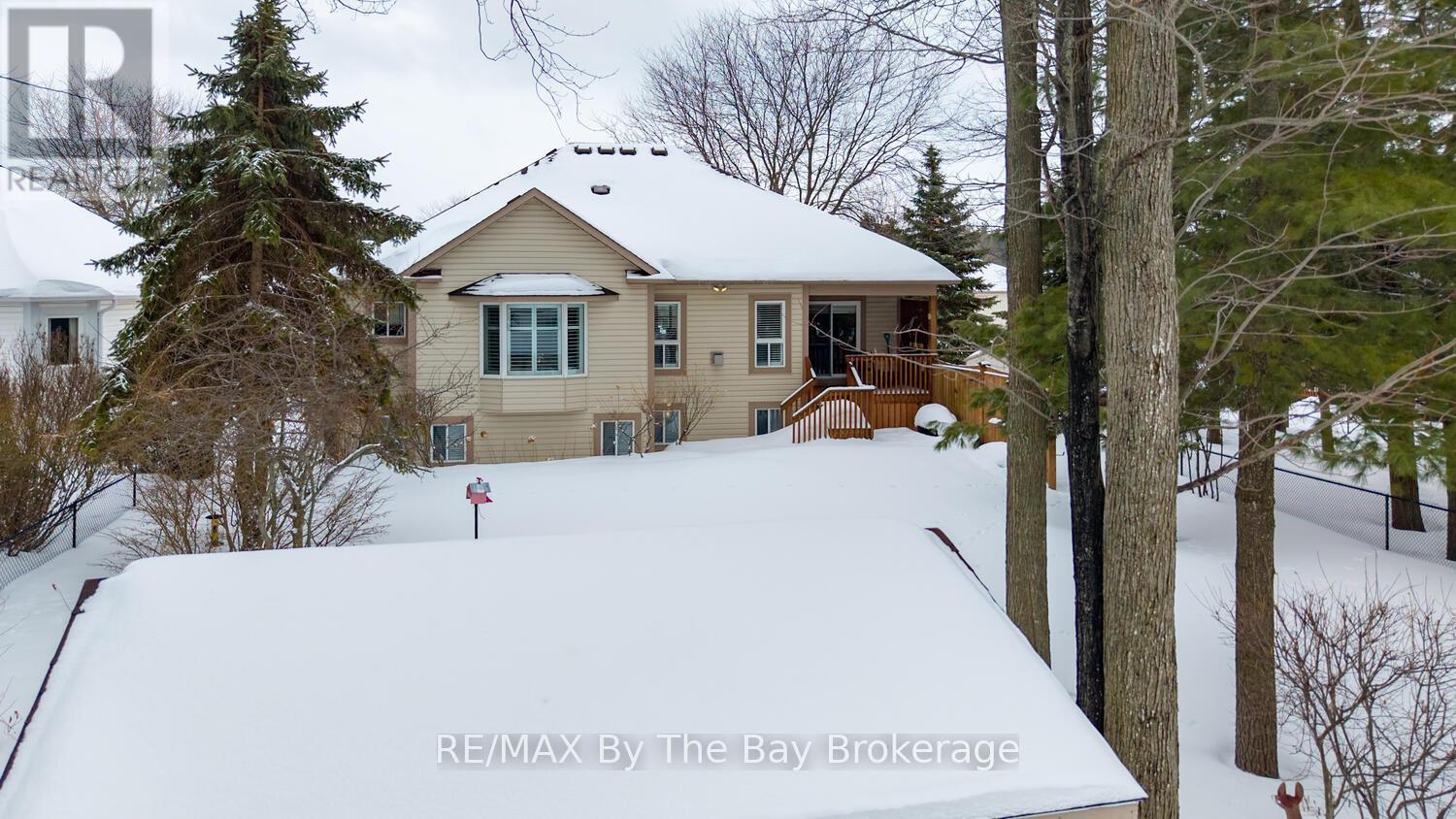 3 Foxwood Crescent, Wasaga Beach, Ontario  L9Z 1M7 - Photo 49 - S12836424