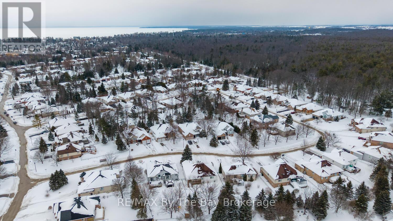 3 Foxwood Crescent, Wasaga Beach, Ontario  L9Z 1M7 - Photo 50 - S12836424