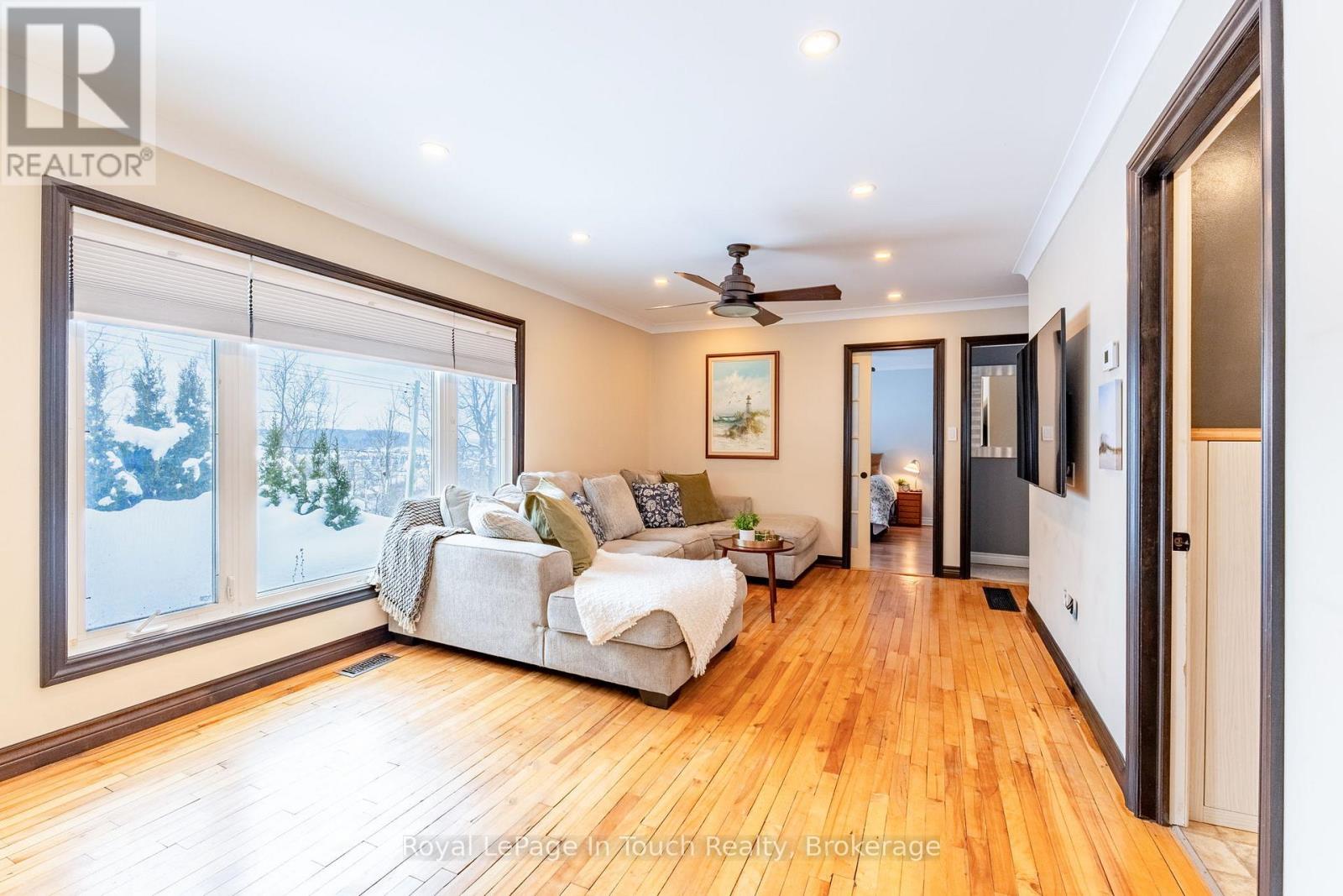 727 Victoria Street, Midland, Ontario  L4R 1B2 - Photo 7 - S12836432