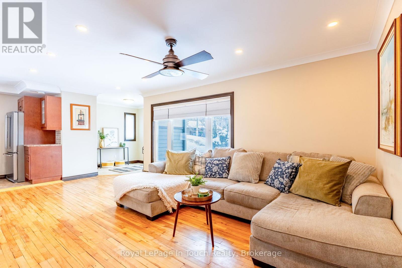 727 Victoria Street, Midland, Ontario  L4R 1B2 - Photo 8 - S12836432