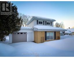 10 FLORENCE STREET W, huntsville (chaffey), Ontario