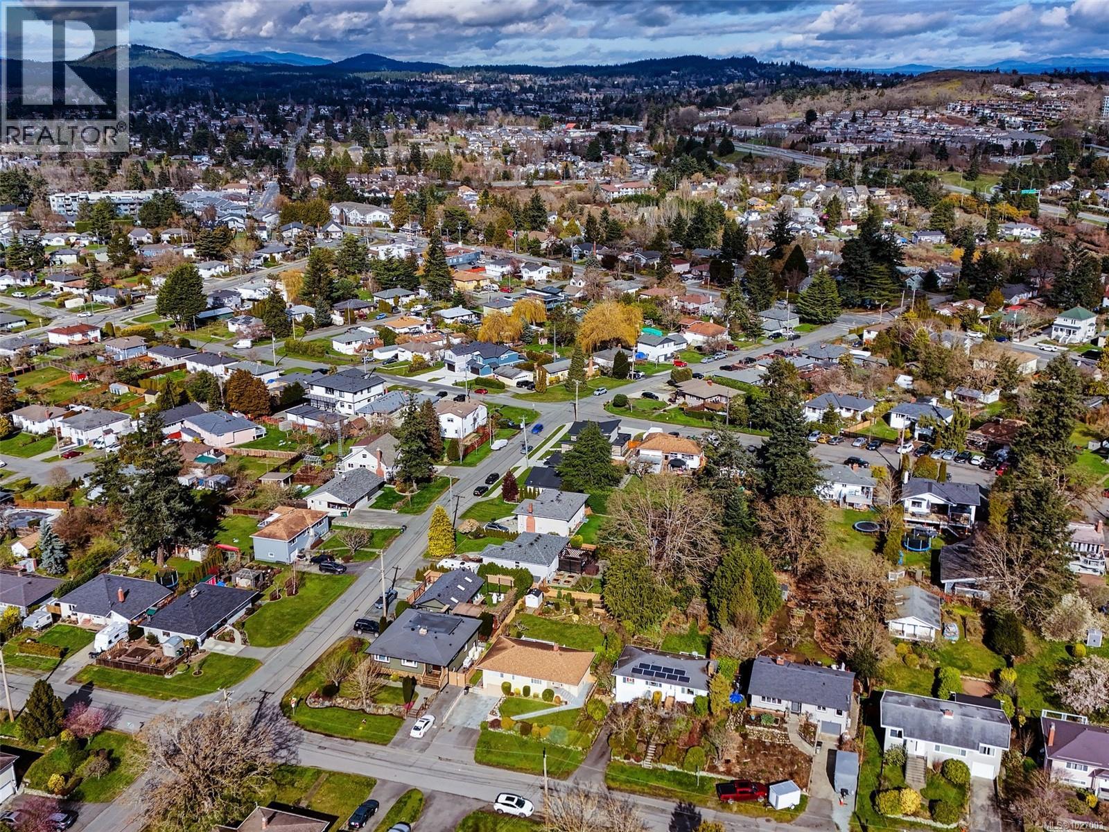 190 Homer Rd, Saanich, British Columbia  V8Z 1V6 - Photo 28 - 1027003