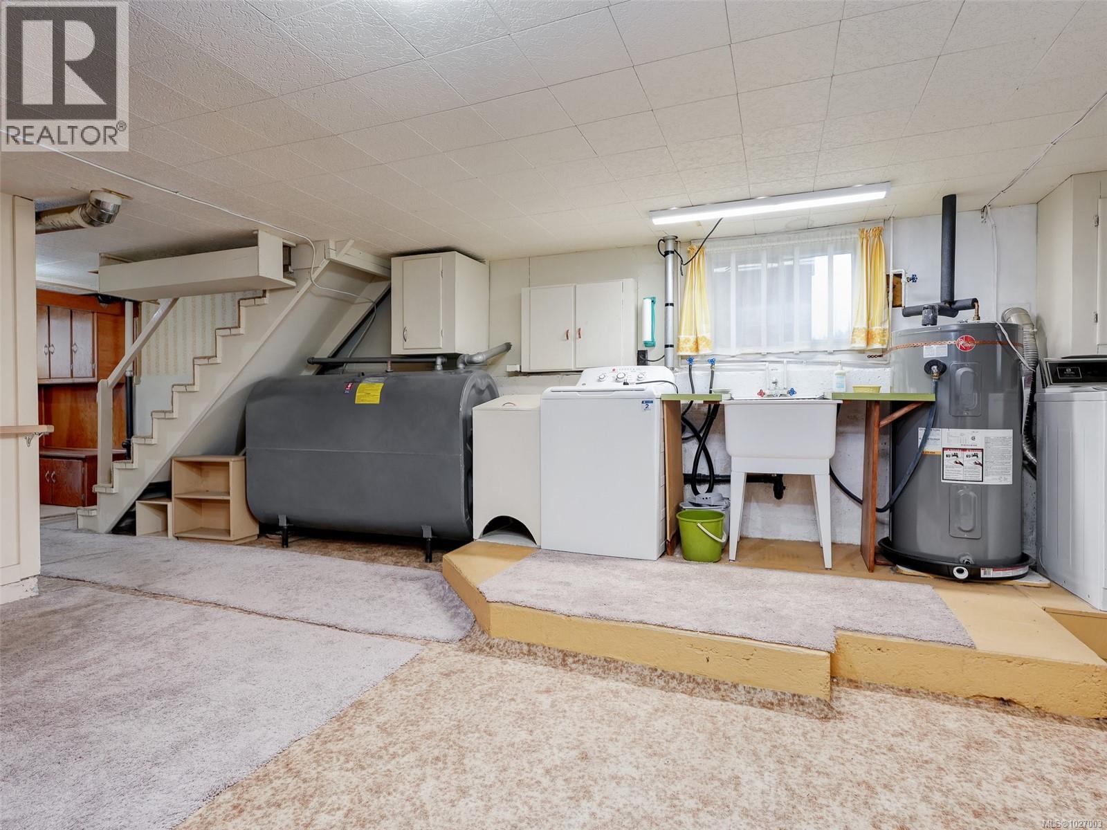 190 Homer Rd, Saanich, British Columbia  V8Z 1V6 - Photo 18 - 1027003