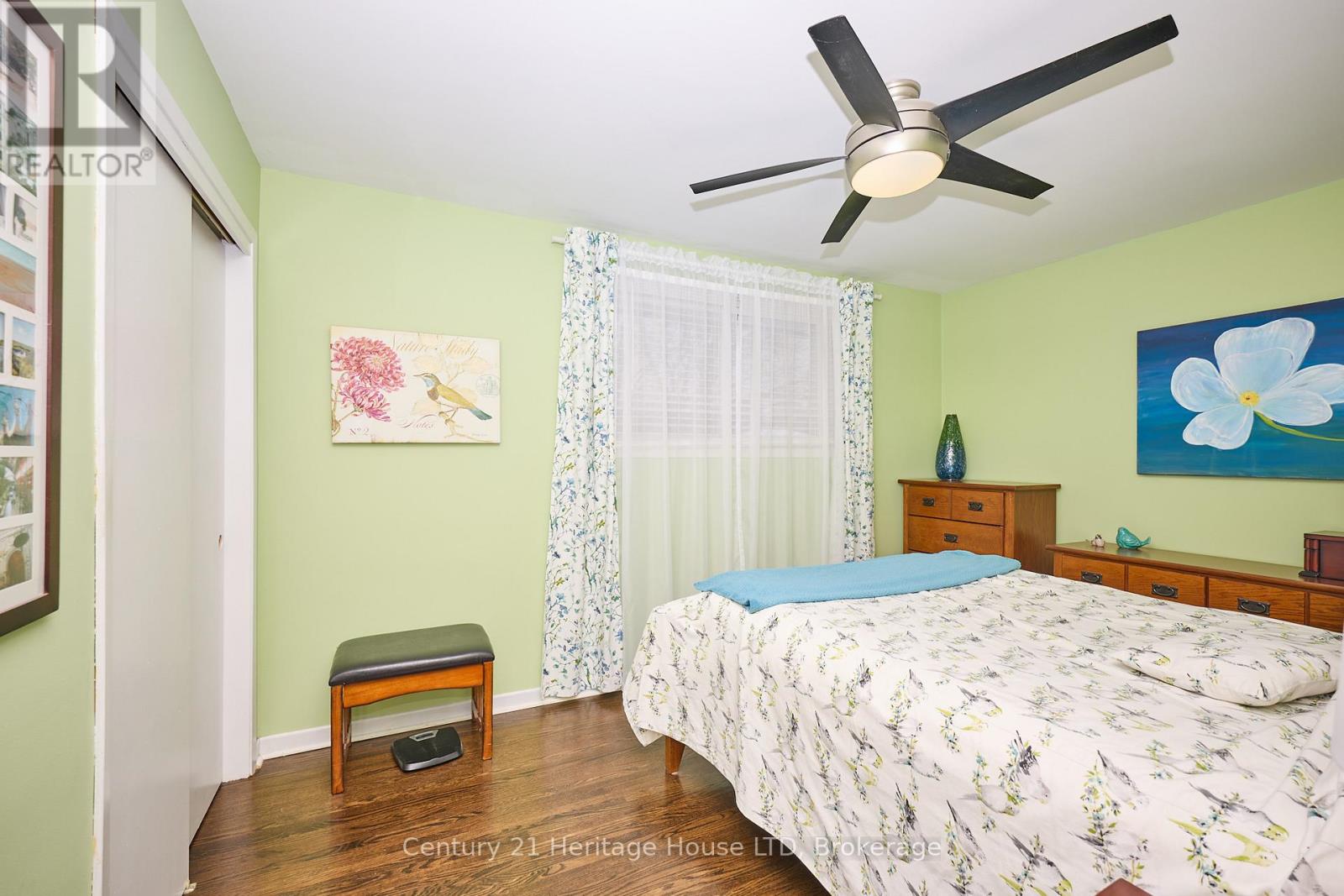 3112 Ussher Street, Niagara Falls, Ontario L2G 6M2 - Photo 17 - X12666274