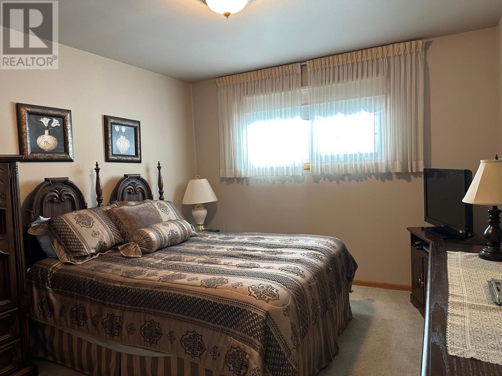 432 Amethyst Cres, Thunder Bay, Ontario  P7C 1T1 - Photo 12 - TB2600318