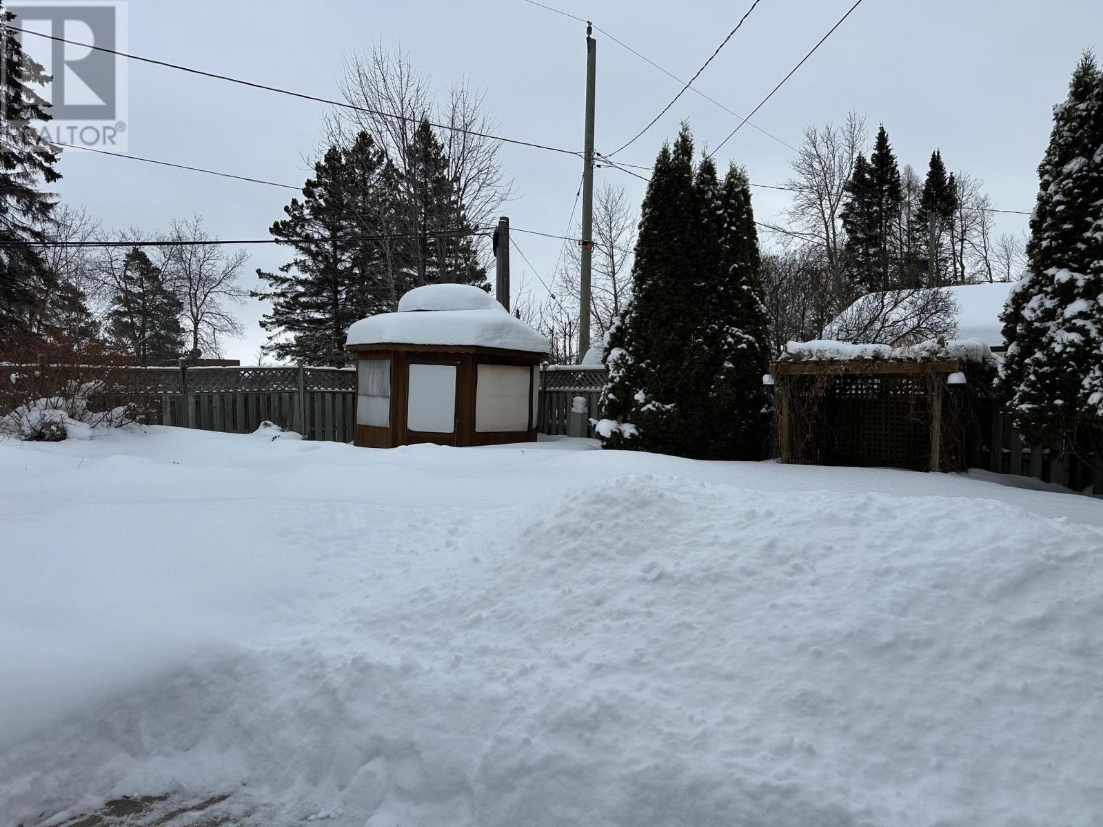 432 Amethyst Cres, Thunder Bay, Ontario  P7C 1T1 - Photo 27 - TB2600318