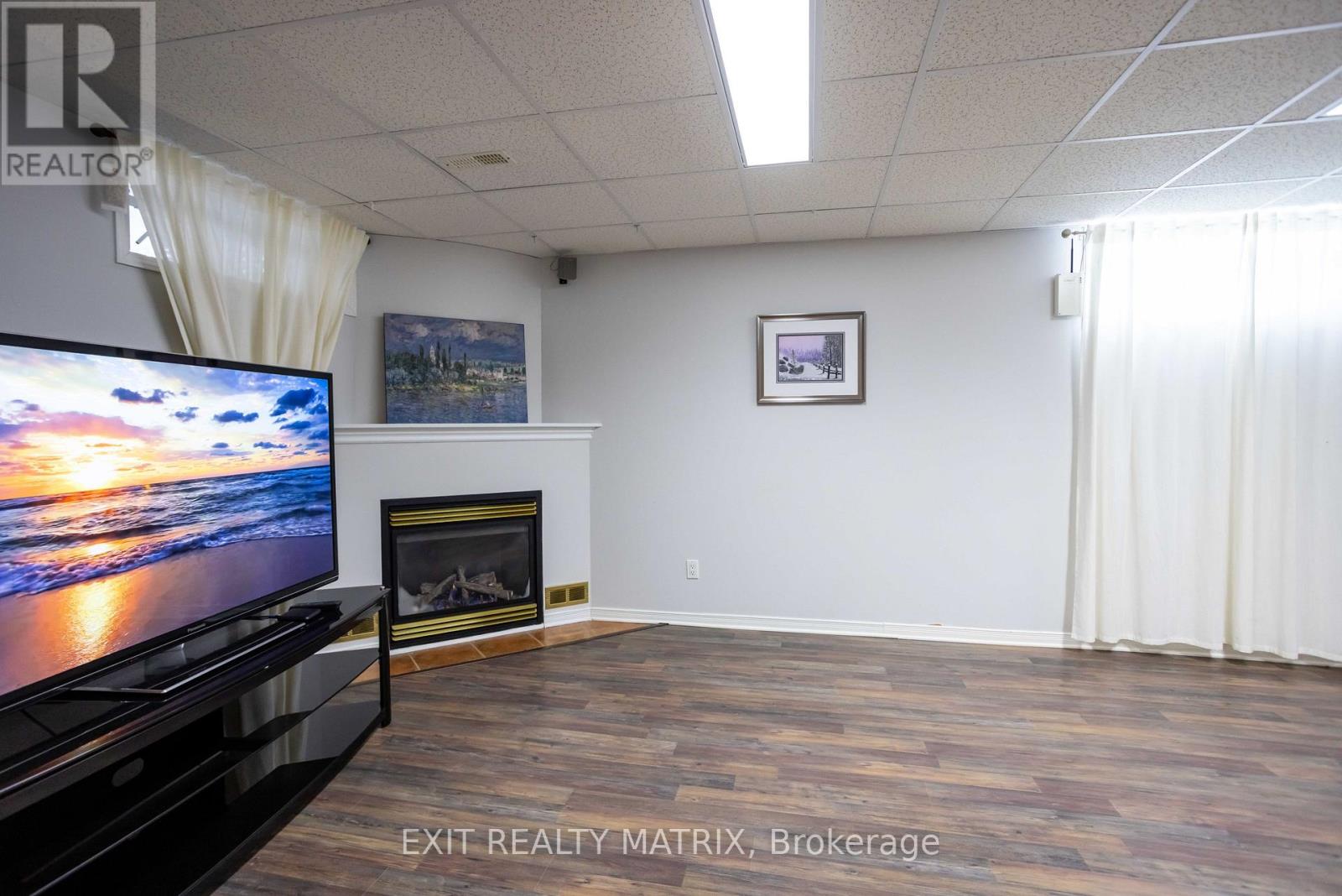 106 Lachaine Street, Russell, Ontario  K0A 3H0 - Photo 38 - X12836316