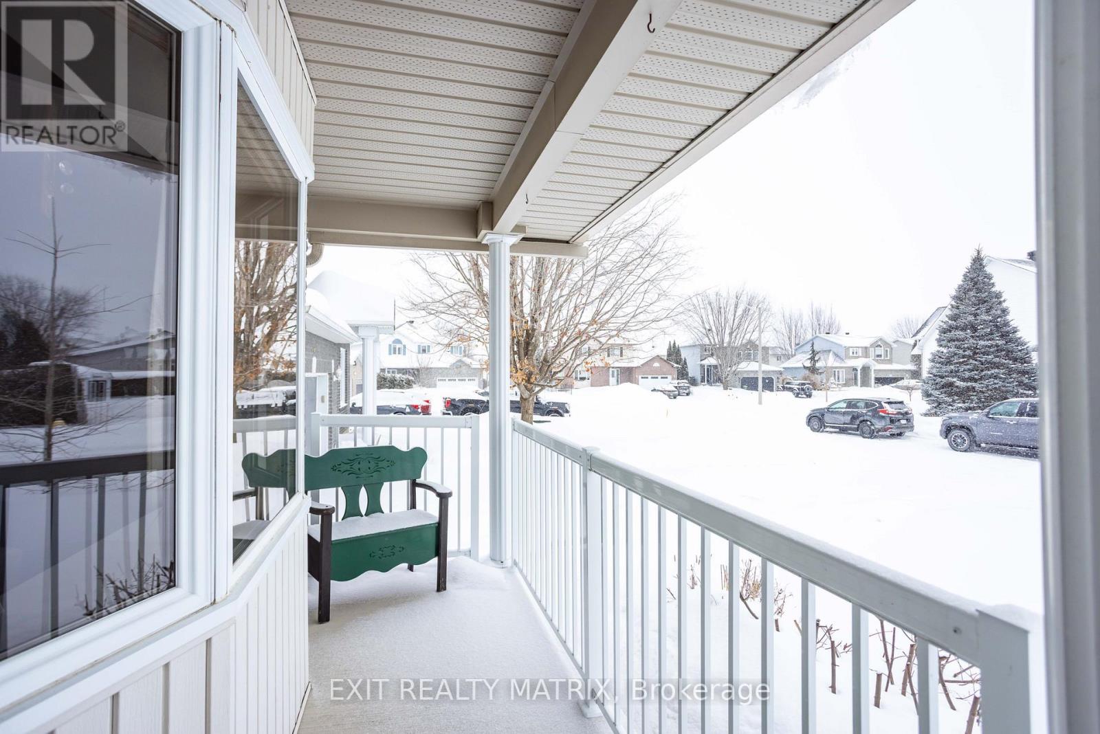 106 Lachaine Street, Russell, Ontario  K0A 3H0 - Photo 4 - X12836316