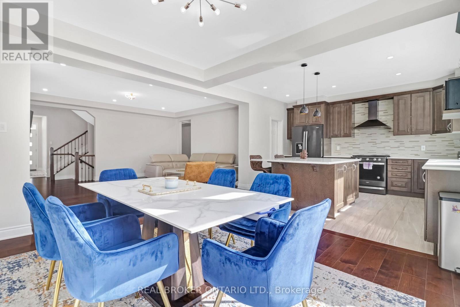 642 Continental Avenue, Ottawa, Ontario K2S 1B6 - Photo 13 - X12836356