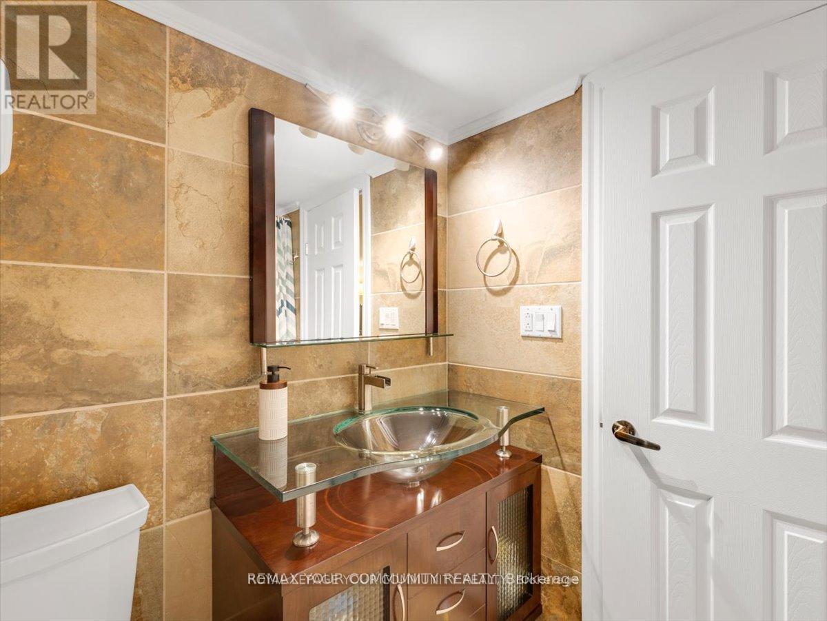 9 Heaney Court, Aurora, Ontario  L4G 0J7 - Photo 46 - N12708258