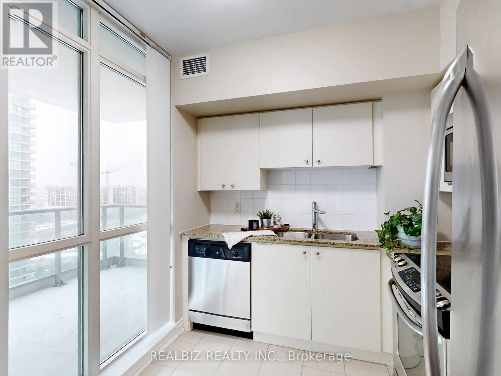 1507 - 215 Sherway Gardens Road, Toronto, Ontario  M9C 0A4 - Photo 11 - W12804582